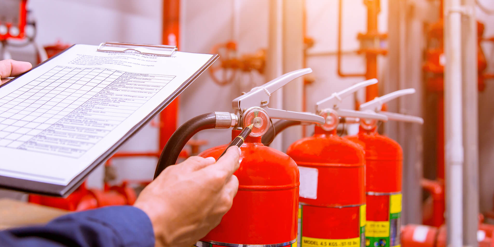 Manutenção e vendas de extintores e equipamentos de combate a incêndio em LÍDER EXTINTORES SINOP